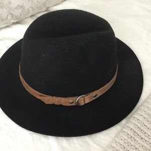 NEW FRYE TALL CROWN FEDORA